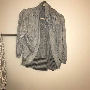 Express hooded cardi